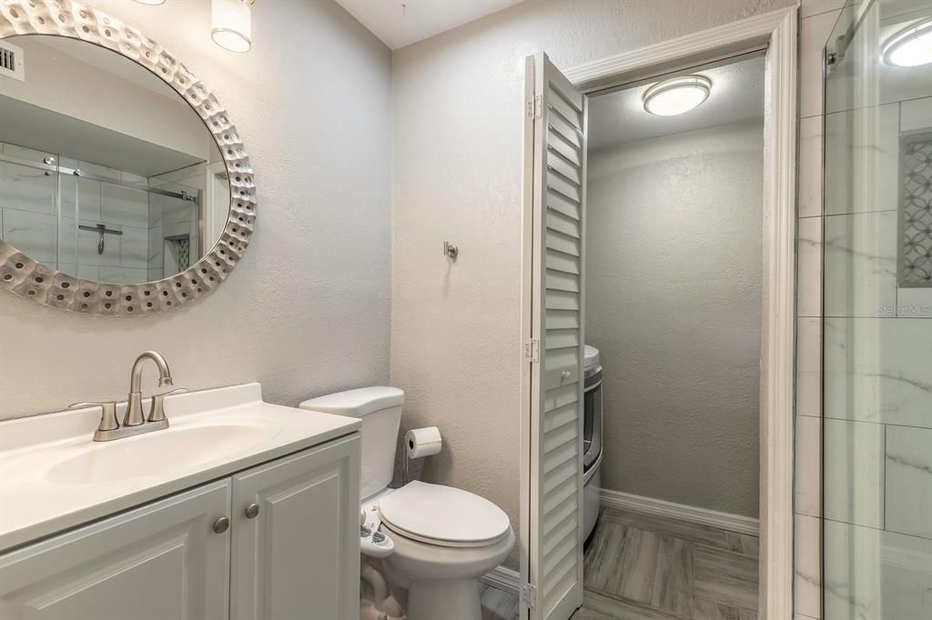 待售: $209,000 (2 贝兹, 2 浴室, 1400 平方英尺)