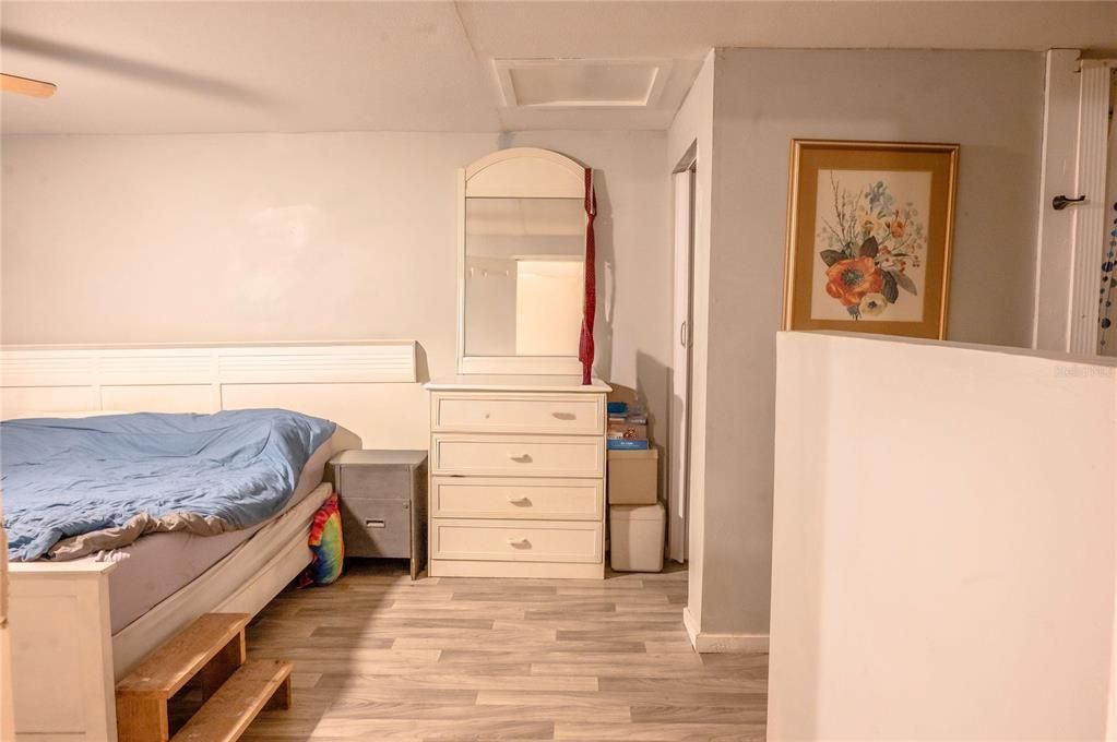 For Sale: $138,000 (2 beds, 2 baths, 1518 Square Feet)