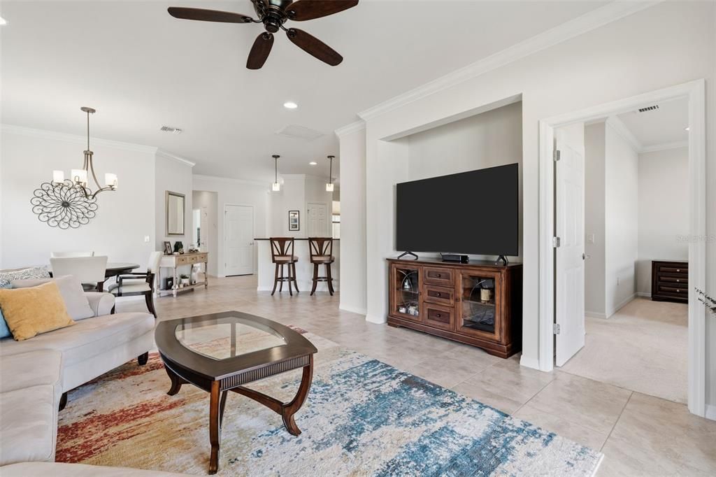 En Venta: $280,000 (2 camas, 2 baños, 1582 Pies cuadrados)