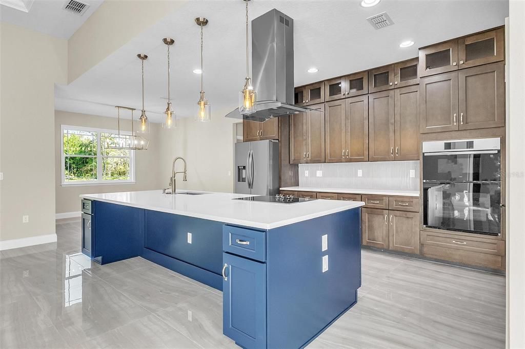 For Sale: $460,000 (3 beds, 2 baths, 1860 Square Feet)