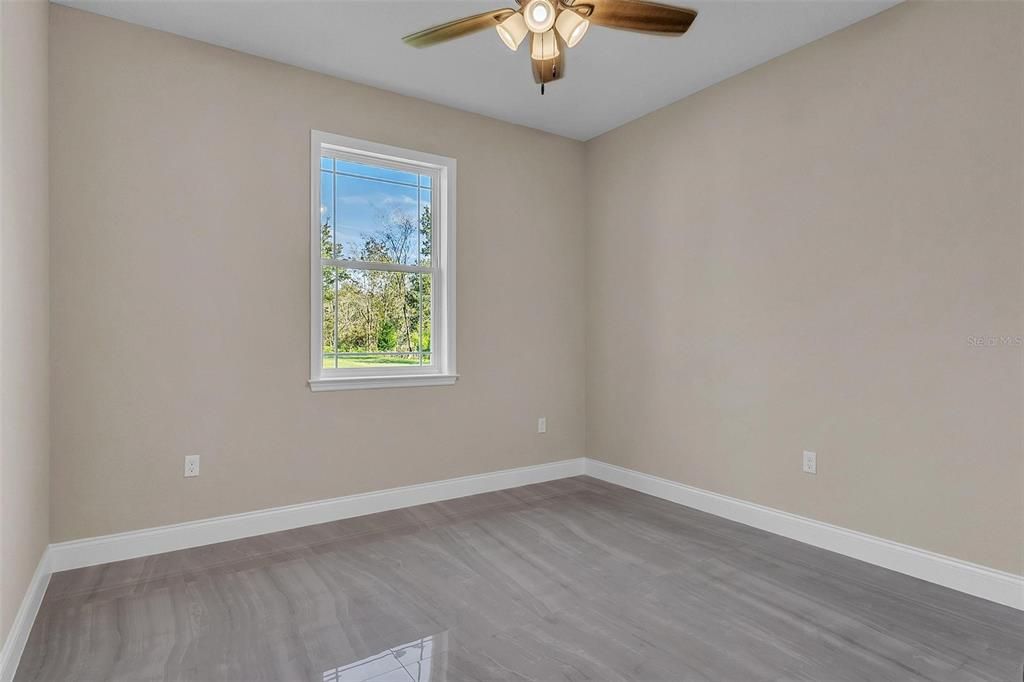 For Sale: $460,000 (3 beds, 2 baths, 1860 Square Feet)