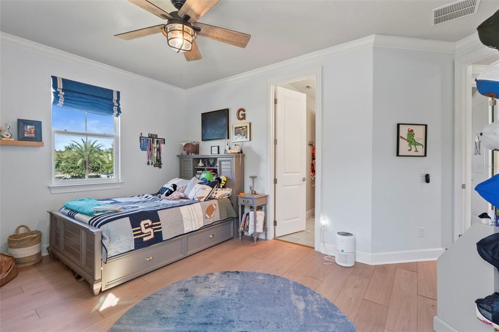 For Sale: $2,299,900 (4 beds, 3 baths, 4201 Square Feet)