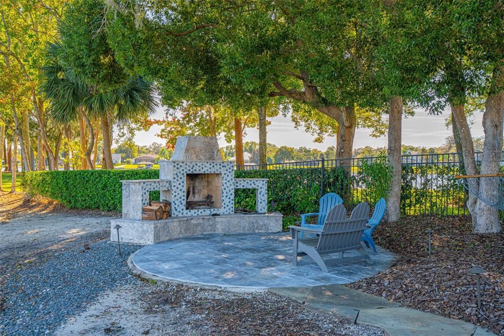 For Sale: $2,299,900 (4 beds, 3 baths, 4201 Square Feet)