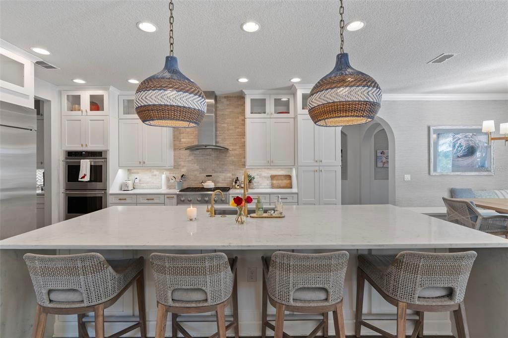 For Sale: $2,299,900 (4 beds, 3 baths, 4201 Square Feet)