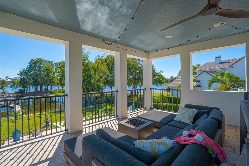 For Sale: $2,299,900 (4 beds, 3 baths, 4201 Square Feet)