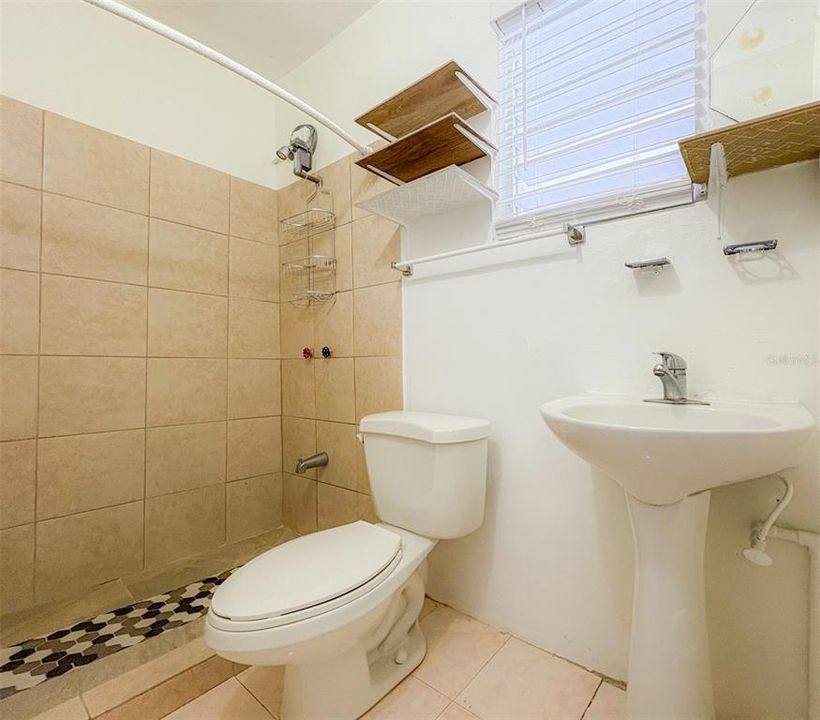 En Renta: $950 (1 camas, 1 baños, 450 Pies cuadrados)