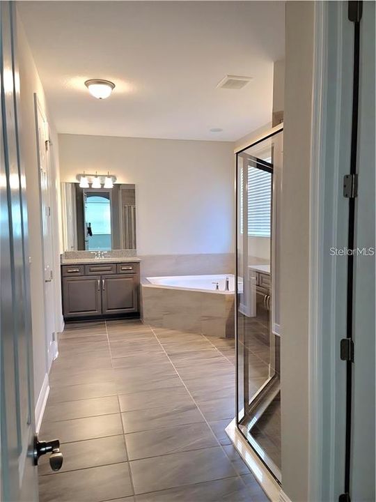 En Renta: $3,800 (6 camas, 4 baños, 5452 Pies cuadrados)