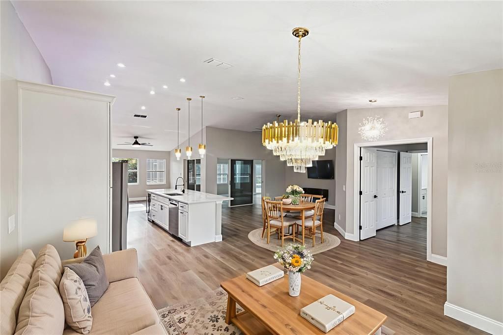 На продажу: $550,000 (3 спален, 2 ванн, 2263 Квадратных фут)