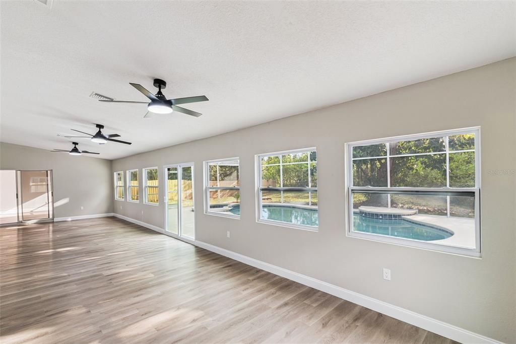 На продажу: $550,000 (3 спален, 2 ванн, 2263 Квадратных фут)