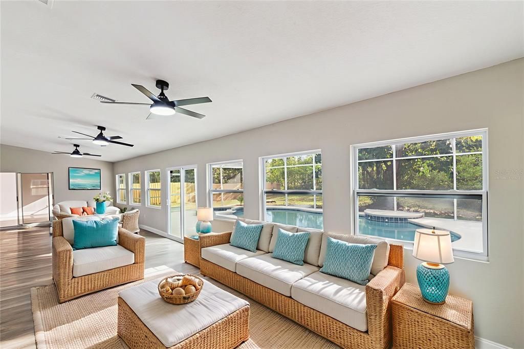 На продажу: $550,000 (3 спален, 2 ванн, 2263 Квадратных фут)