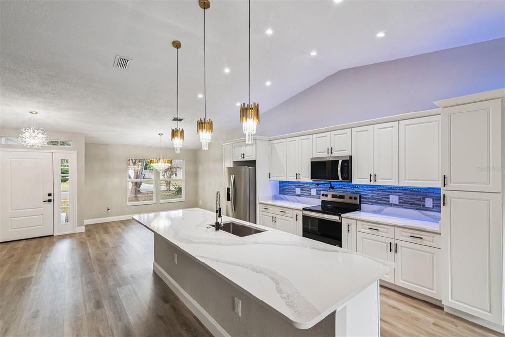 На продажу: $550,000 (3 спален, 2 ванн, 2263 Квадратных фут)