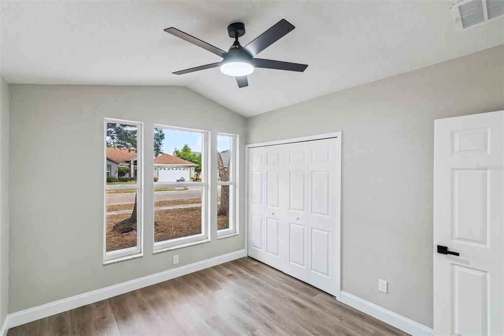 На продажу: $550,000 (3 спален, 2 ванн, 2263 Квадратных фут)