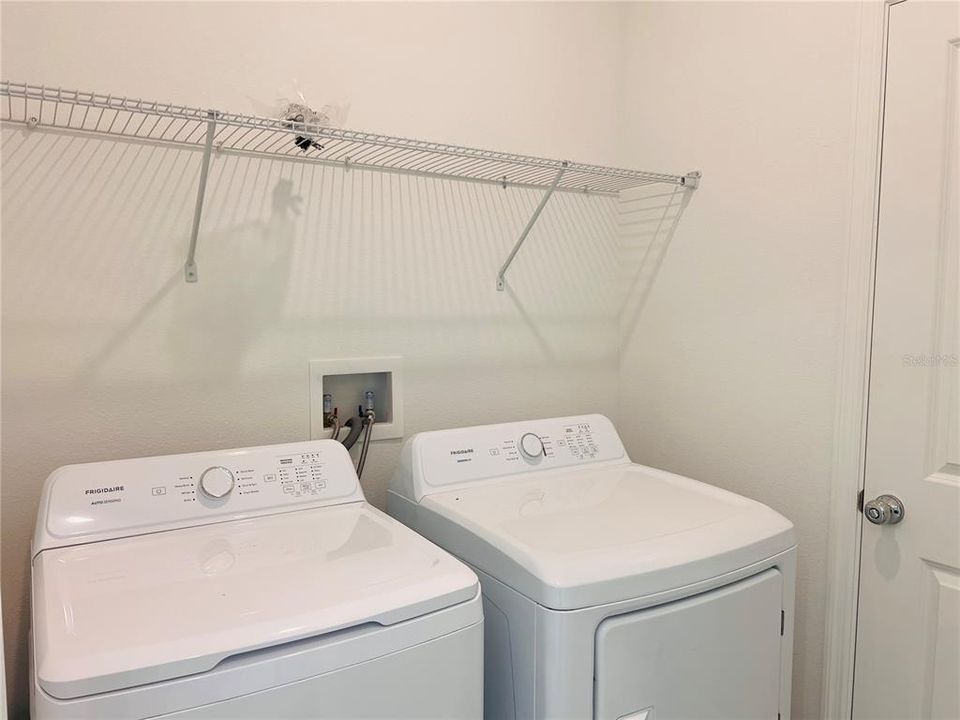 В аренду: $2,150 (3 спален, 2 ванн, 2109 Квадратных фут)