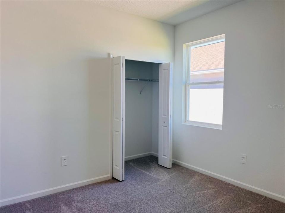 В аренду: $2,150 (3 спален, 2 ванн, 2109 Квадратных фут)