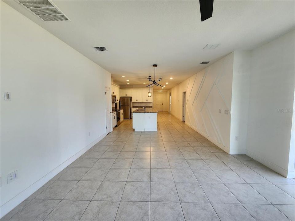 En Renta: $3,200 (4 camas, 3 baños, 2096 Pies cuadrados)