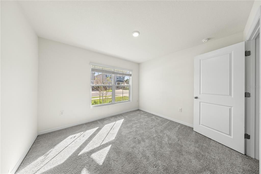 出租: $1,950 (3 贝兹, 2 浴室, 1670 平方英尺)