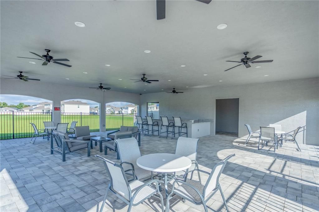 出租: $1,950 (3 贝兹, 2 浴室, 1670 平方英尺)