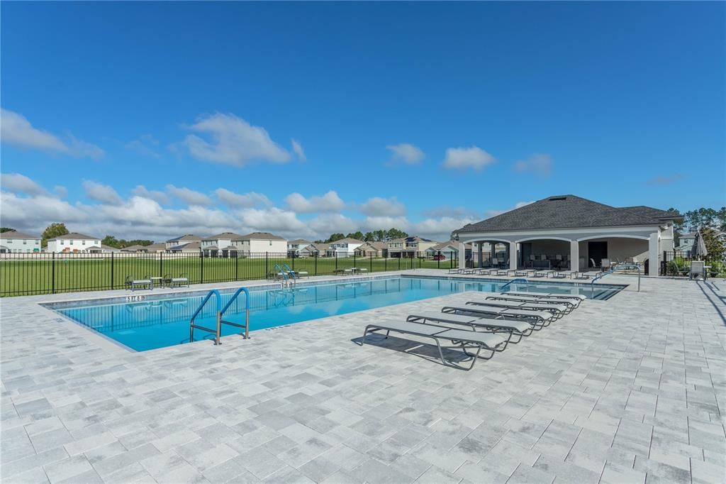 出租: $1,950 (3 贝兹, 2 浴室, 1670 平方英尺)