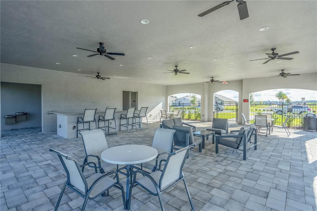 出租: $1,950 (3 贝兹, 2 浴室, 1670 平方英尺)