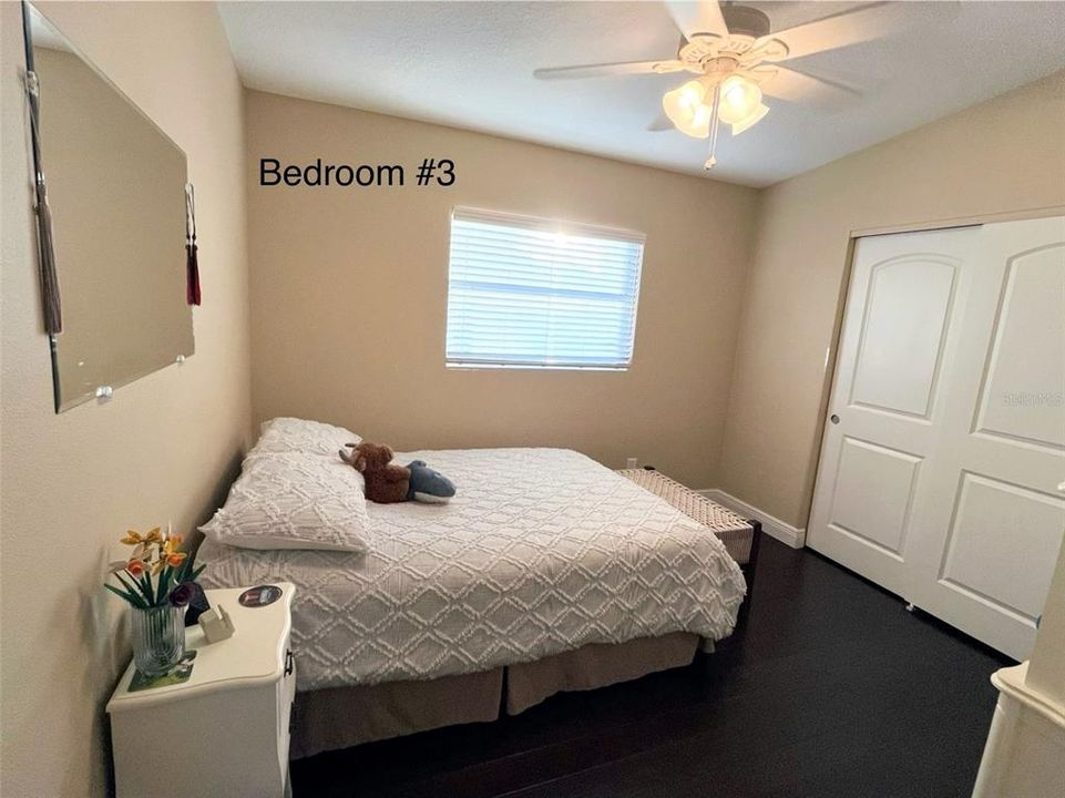 Active With Contract: $407,700 (3 beds, 2 baths, 1408 Square Feet)