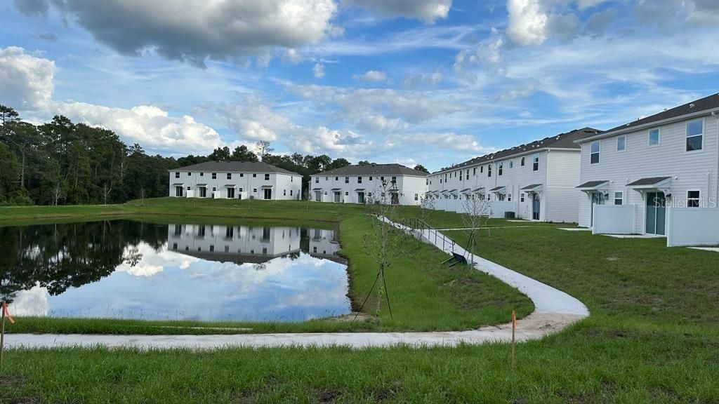 В аренду: $2,350 (3 спален, 2 ванн, 1674 Квадратных фут)