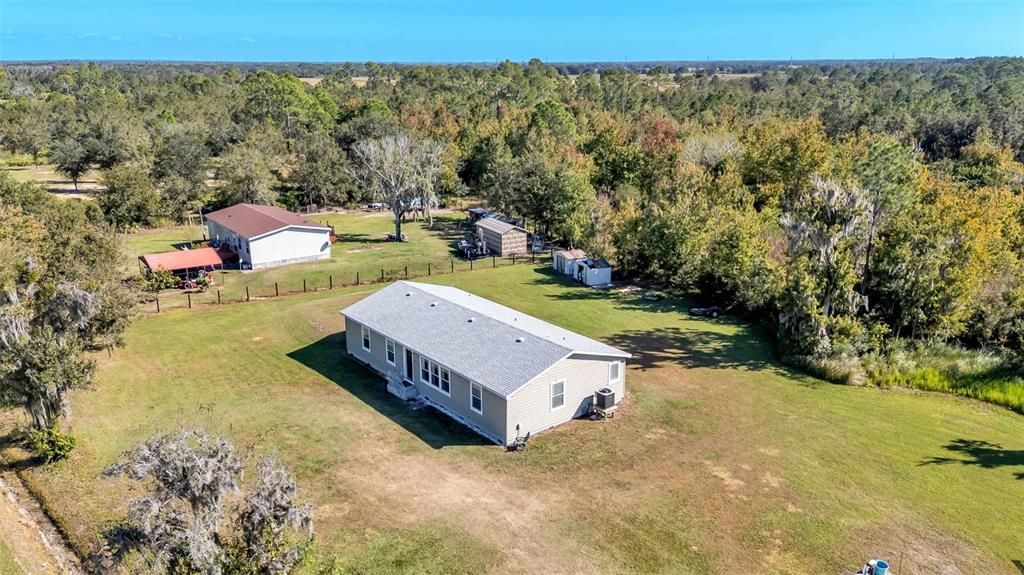 For Sale: $299,900 (3 beds, 2 baths, 1800 Square Feet)