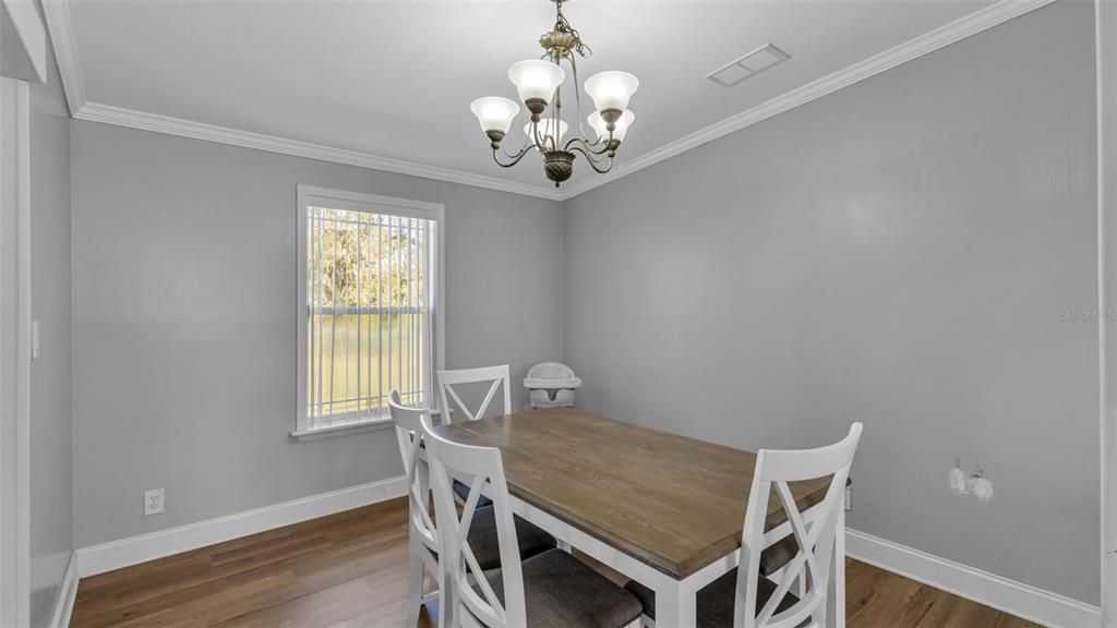 For Sale: $299,900 (3 beds, 2 baths, 1800 Square Feet)