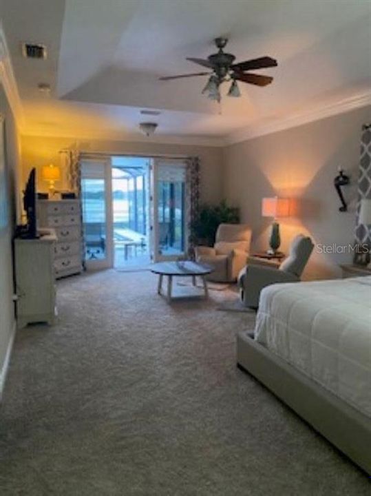 For Sale: $749,000 (3 beds, 3 baths, 2524 Square Feet)