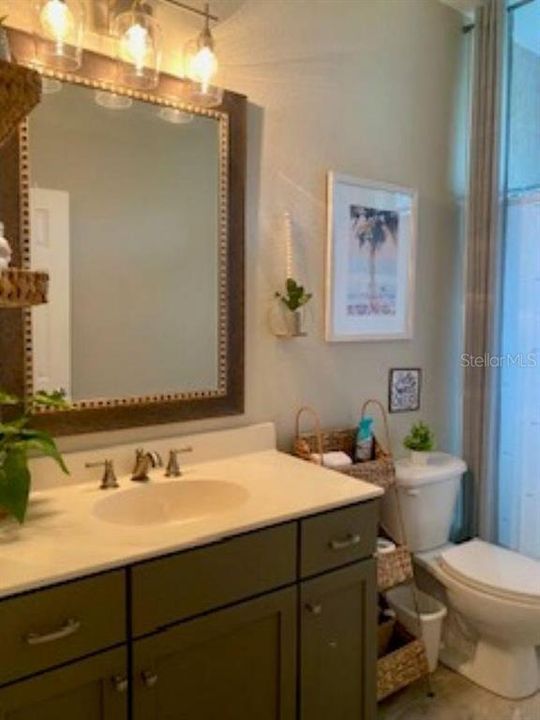 For Sale: $749,000 (3 beds, 3 baths, 2524 Square Feet)