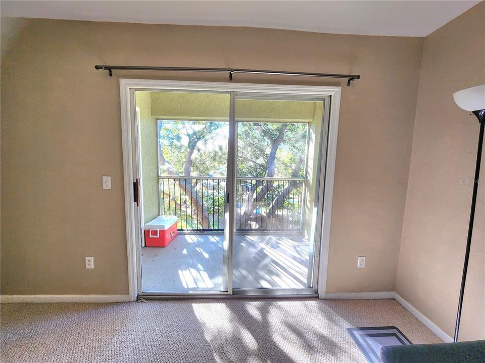 For Rent: $1,850 (2 beds, 2 baths, 1013 Square Feet)