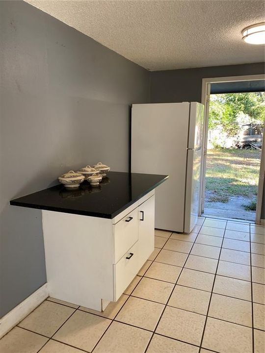 For Rent: $1,500 (2 beds, 1 baths, 1134 Square Feet)