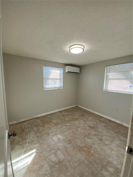 For Rent: $1,500 (2 beds, 1 baths, 1134 Square Feet)