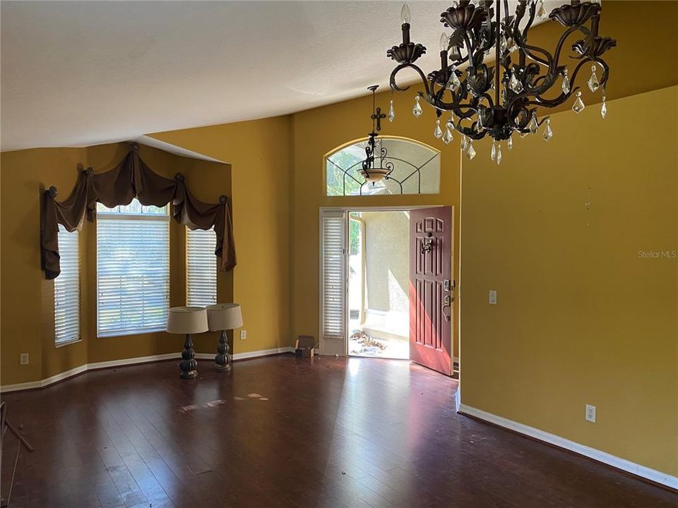 待售: $489,000 (4 贝兹, 2 浴室, 1928 平方英尺)