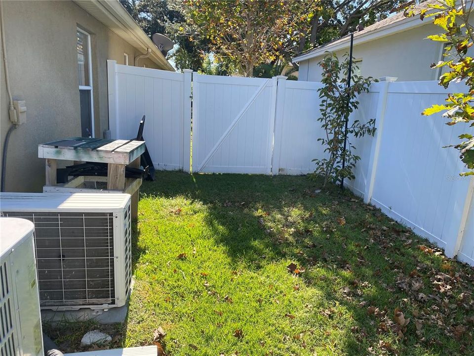 待售: $489,000 (4 贝兹, 2 浴室, 1928 平方英尺)