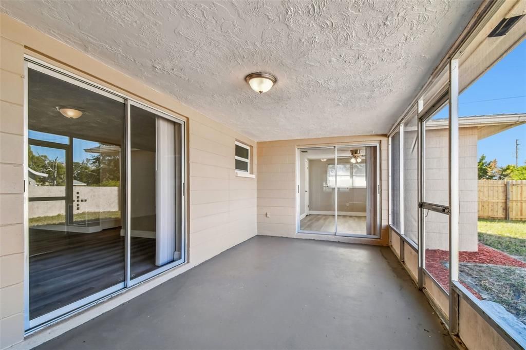 待售: $270,000 (3 贝兹, 2 浴室, 1330 平方英尺)