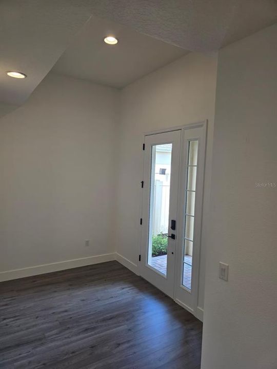 For Rent: $2,800 (4 beds, 3 baths, 2481 Square Feet)