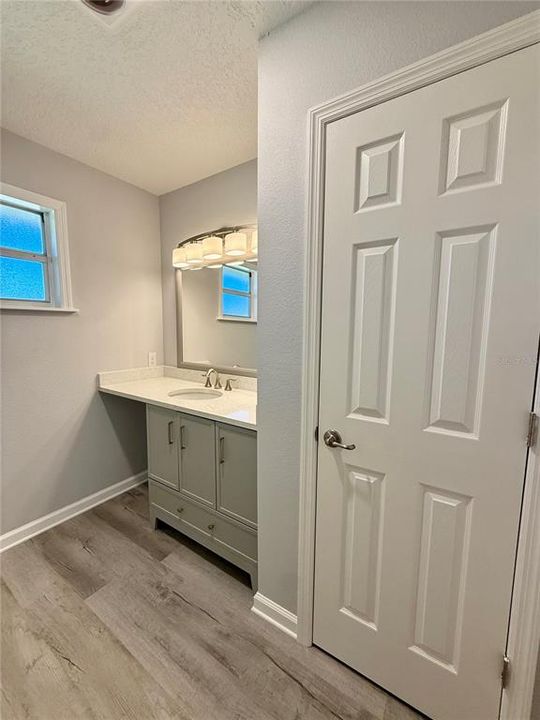 出租: $2,500 (3 贝兹, 2 浴室, 2010 平方英尺)