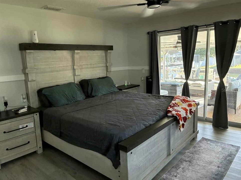 For Sale: $575,000 (3 beds, 2 baths, 1623 Square Feet)