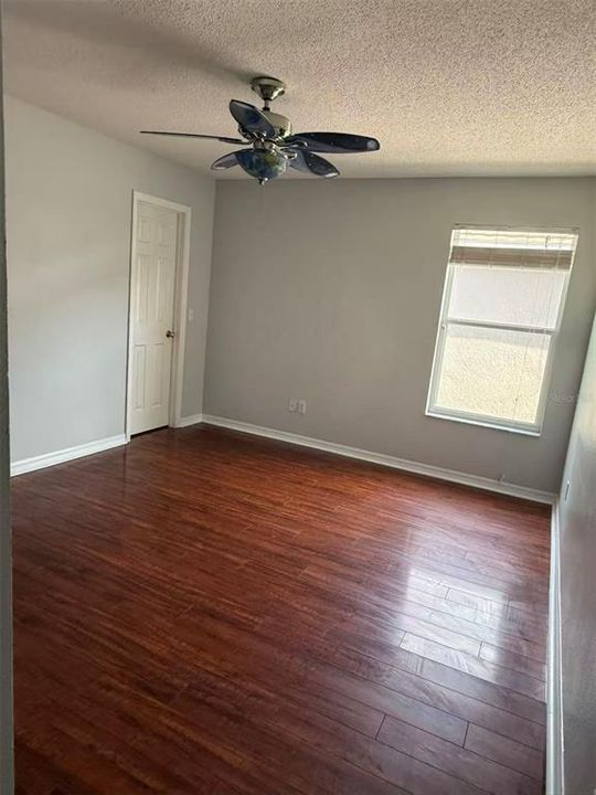 В аренду: $3,300 (6 спален, 4 ванн, 3577 Квадратных фут)