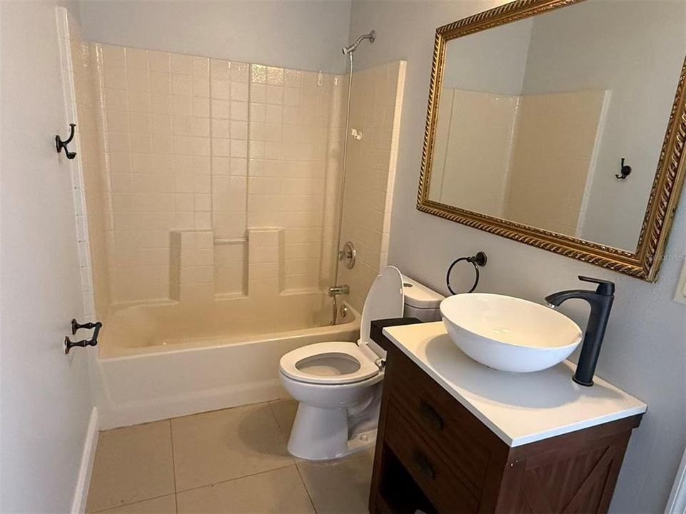 В аренду: $3,300 (6 спален, 4 ванн, 3577 Квадратных фут)