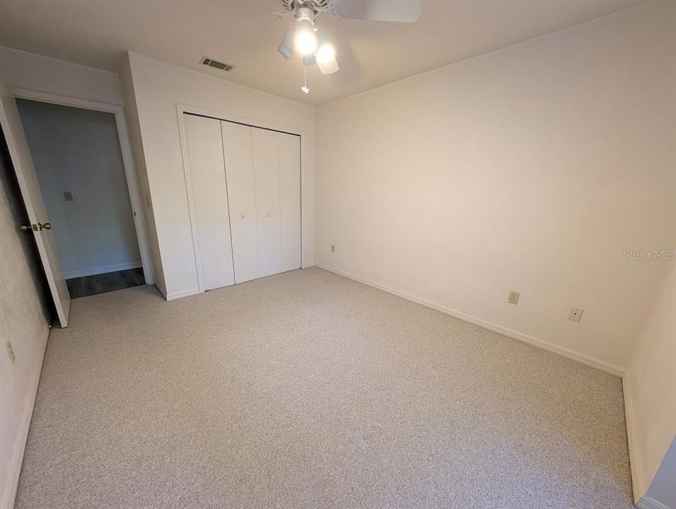 For Sale: $239,000 (3 beds, 2 baths, 1290 Square Feet)