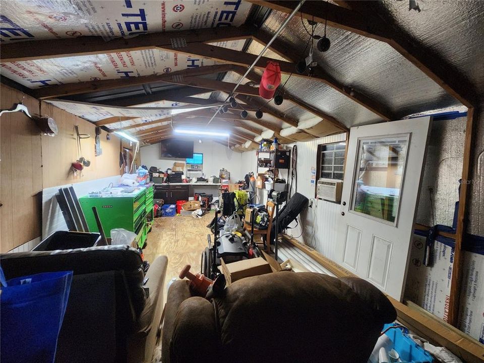 For Sale: $99,000 (3 beds, 2 baths, 1378 Square Feet)