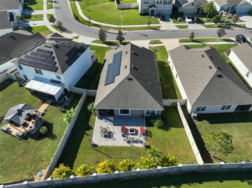 Activo con contrato: $334,900 (4 camas, 2 baños, 1846 Pies cuadrados)