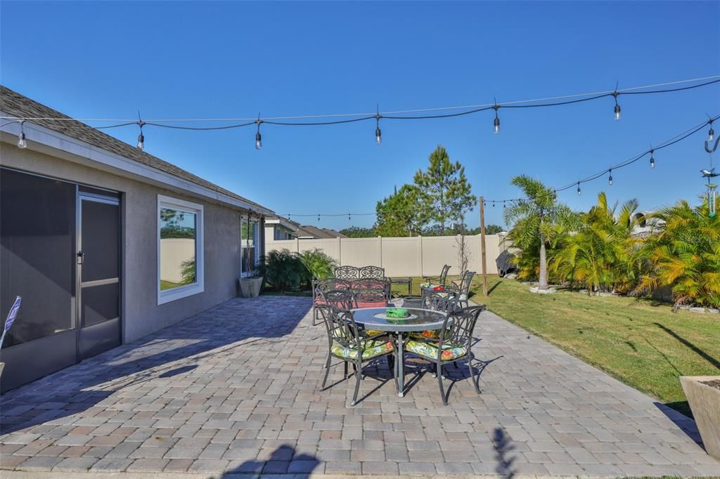 Activo con contrato: $334,900 (4 camas, 2 baños, 1846 Pies cuadrados)