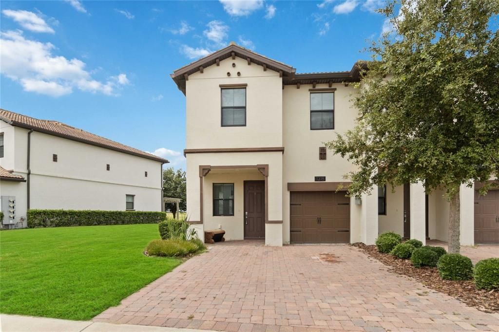 Active With Contract: $2,000 (3 beds, 2 baths, 1881 Square Feet)