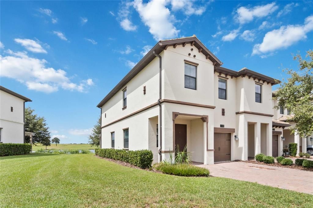 Active With Contract: $2,000 (3 beds, 2 baths, 1881 Square Feet)