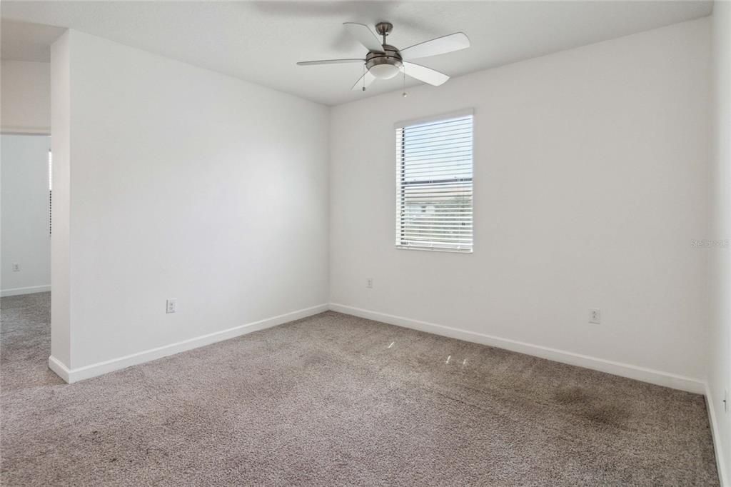 Active With Contract: $2,000 (3 beds, 2 baths, 1881 Square Feet)