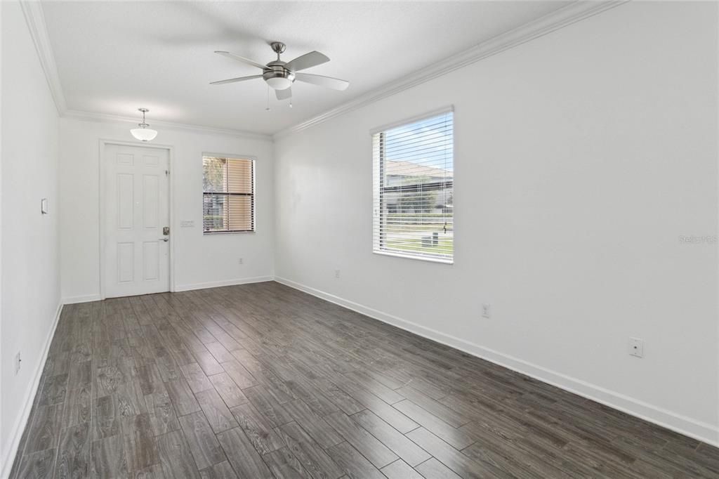 Active With Contract: $2,000 (3 beds, 2 baths, 1881 Square Feet)