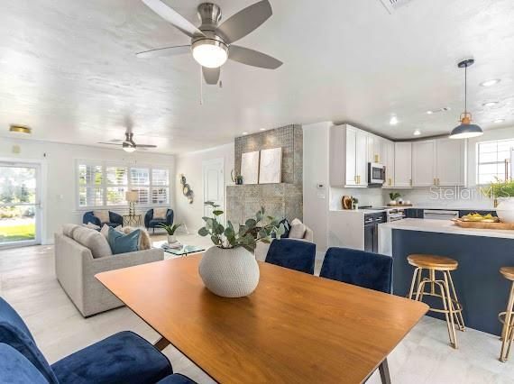 For Sale: $799,900 (3 beds, 2 baths, 1423 Square Feet)
