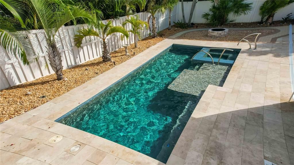 На продажу: $878,800 (3 спален, 2 ванн, 1423 Квадратных фут)